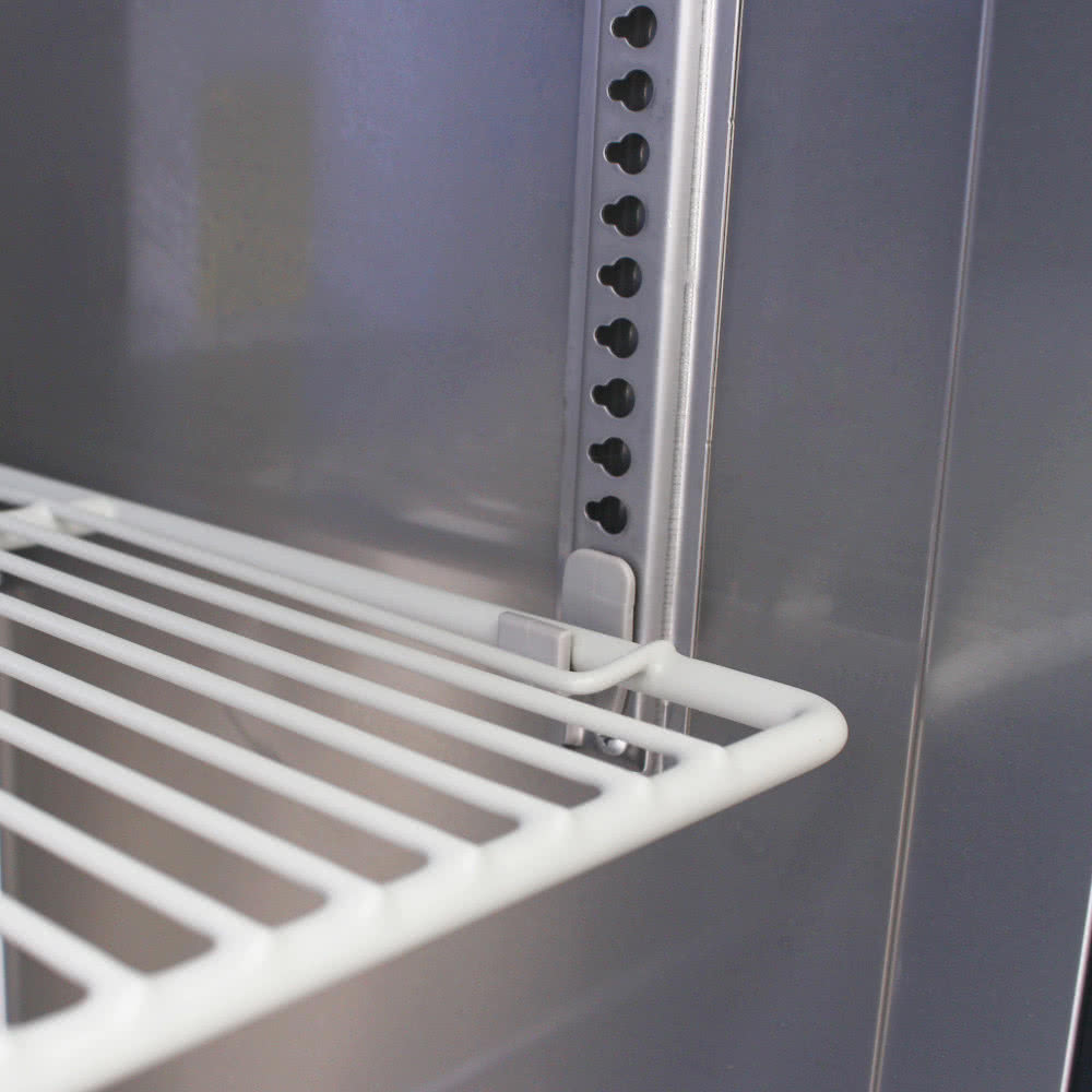 Mesa Refrigerada de 1 puerta Turbo Air MUR-28N*